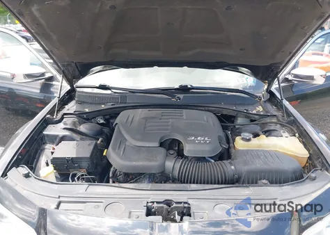 2012 Chrysler 300 Limited from USA, damaged, VIN 2C3CCAHG1CH122981